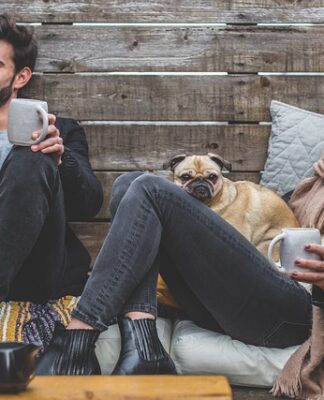 Kiedy dziecko zaczyna śmiać się w głos?